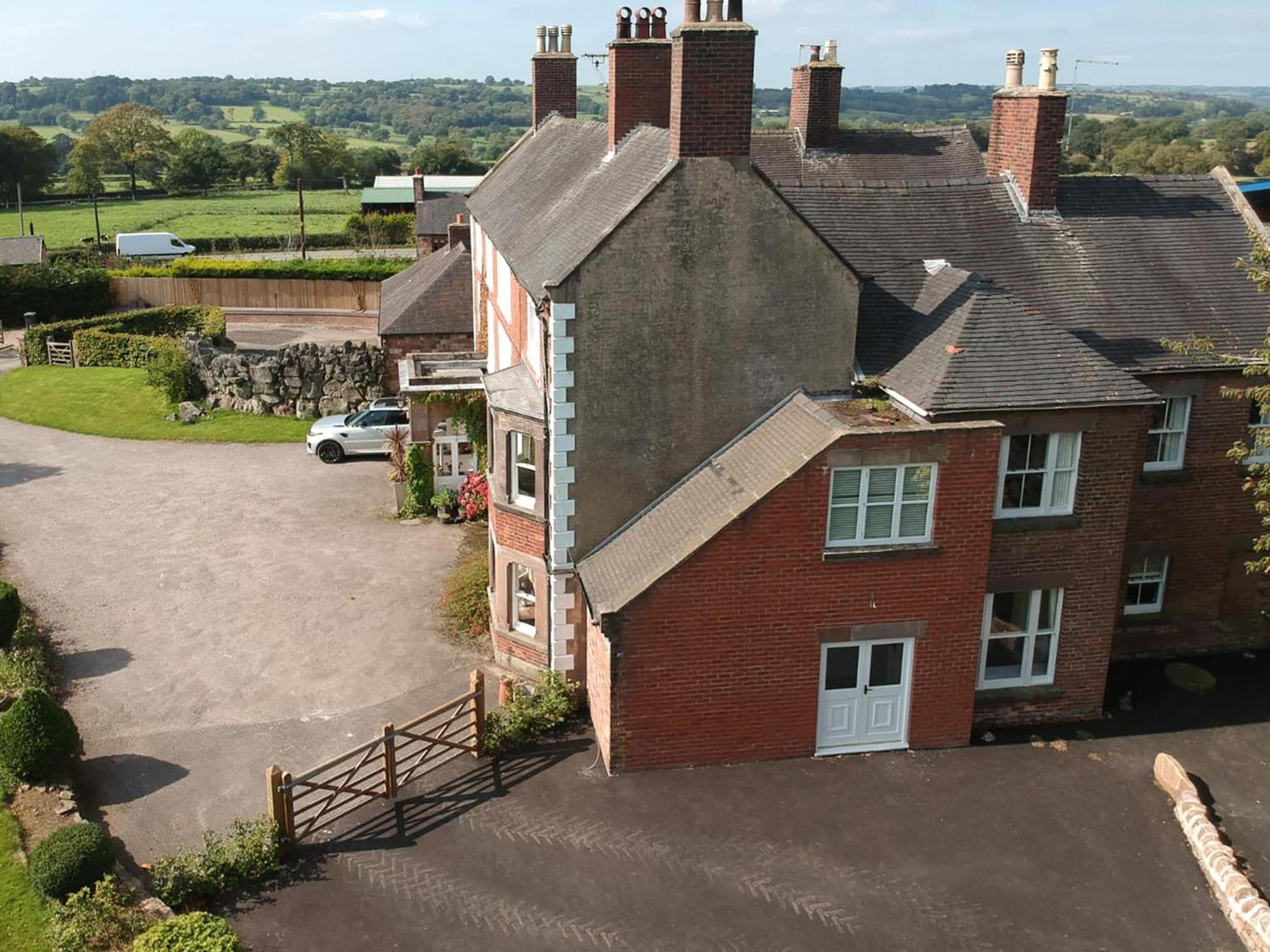 Villa Heath View à Cheddleton Extérieur photo